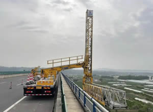  东莞高空作业车租赁